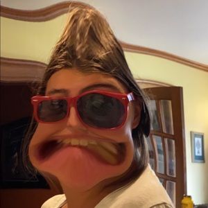 Meet your Posher, Bridget